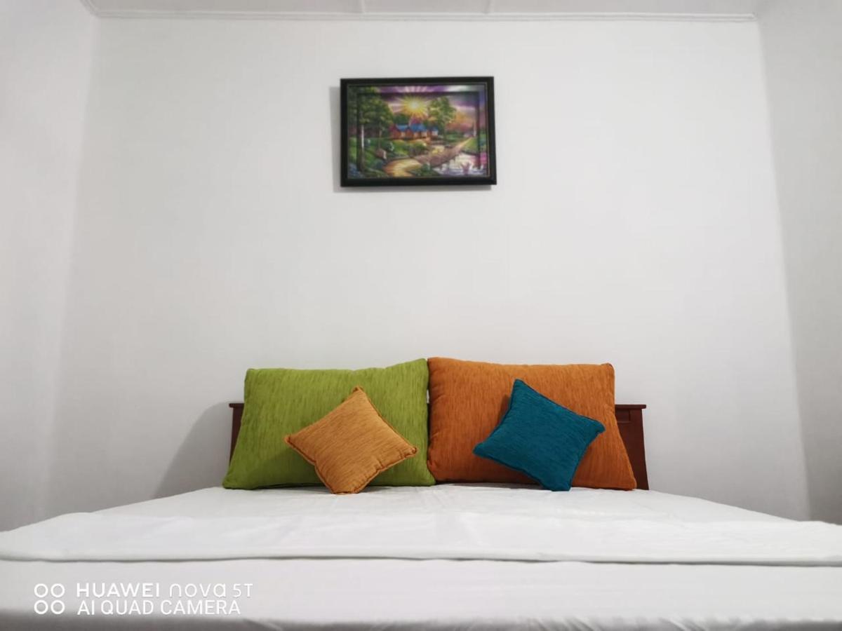Bee Cottage Negombo Kültér fotó