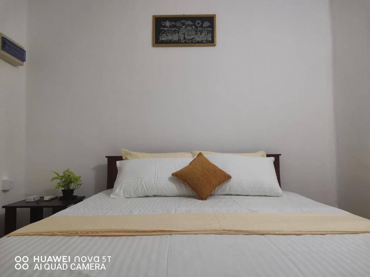 Bee Cottage Negombo Kültér fotó
