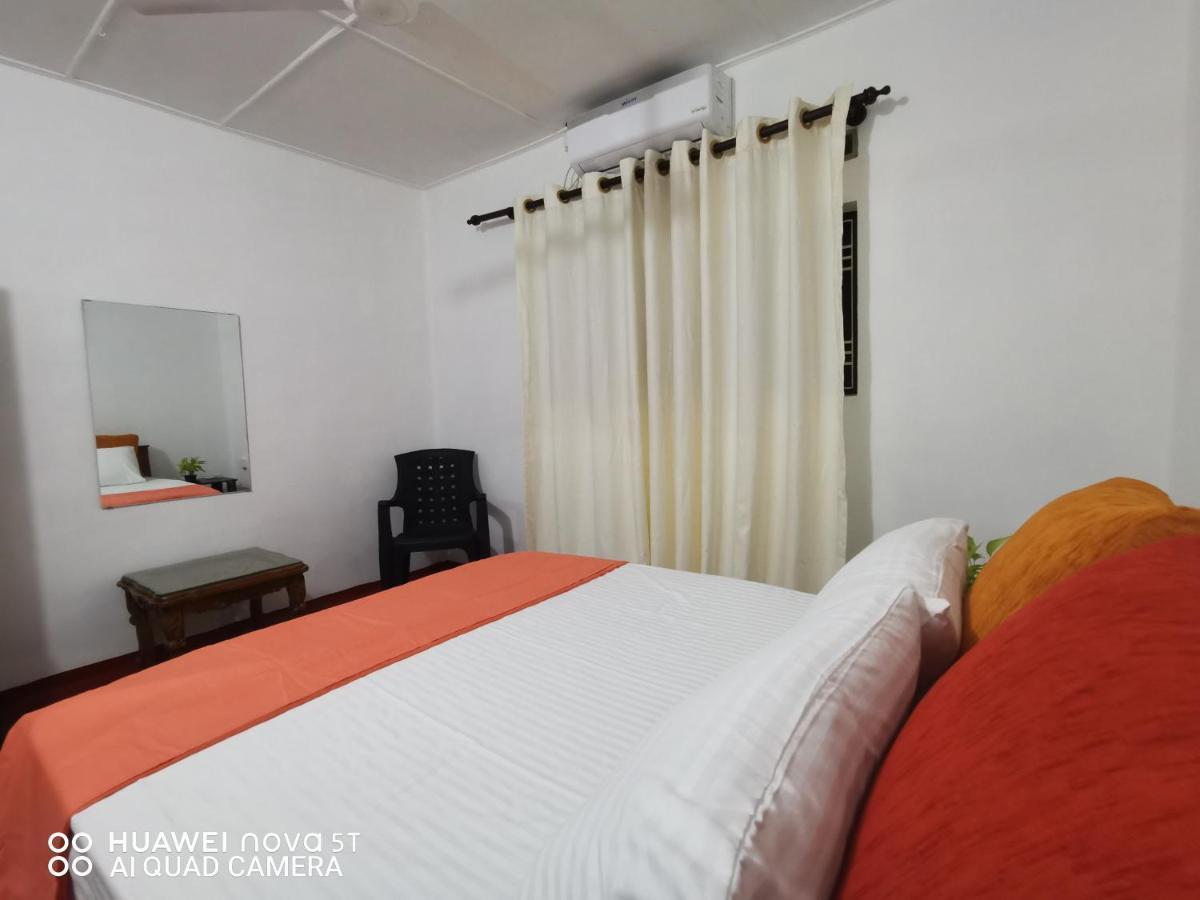 Bee Cottage Negombo Kültér fotó